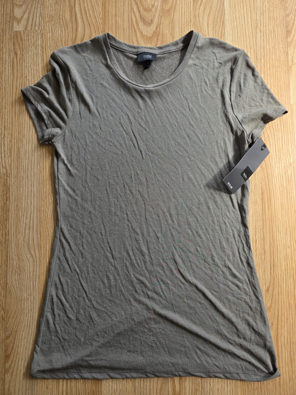 Mossimo Tannish Grey Tee Small